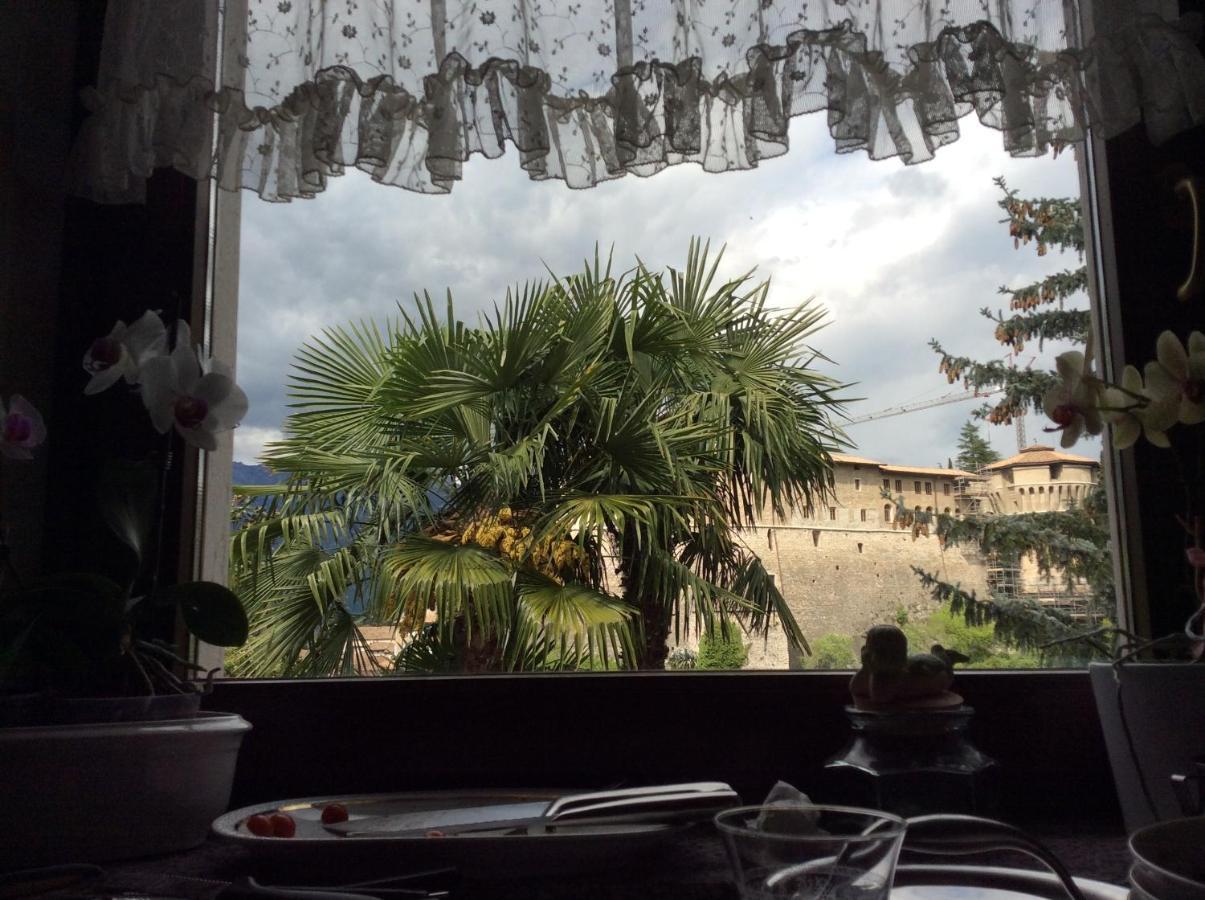 Vista Castello Panzió Rovereto  Kültér fotó