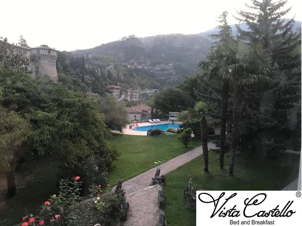 Vista Castello Panzió Rovereto  Kültér fotó